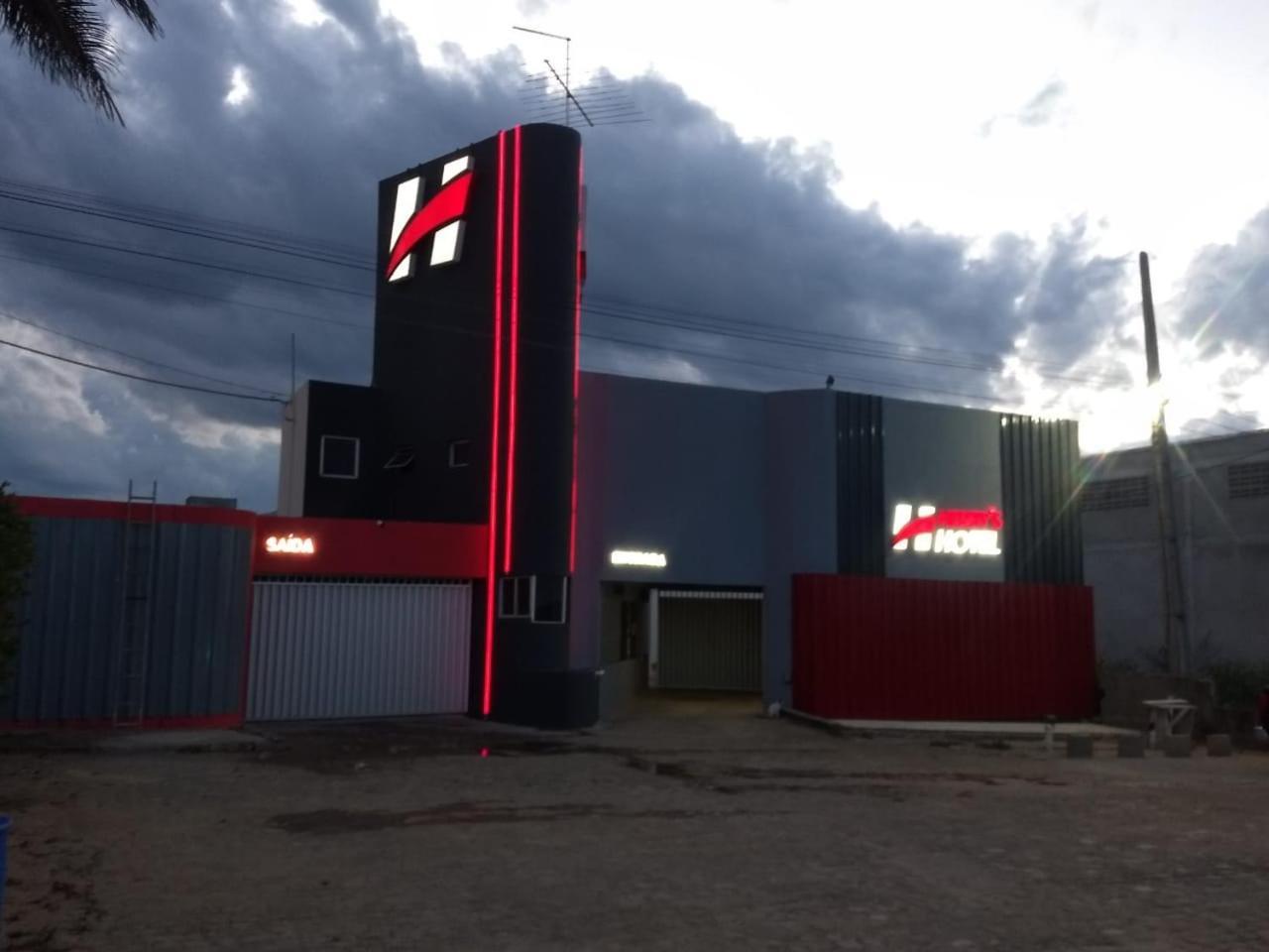 Henry'S Motel Arcoverde Exterior foto